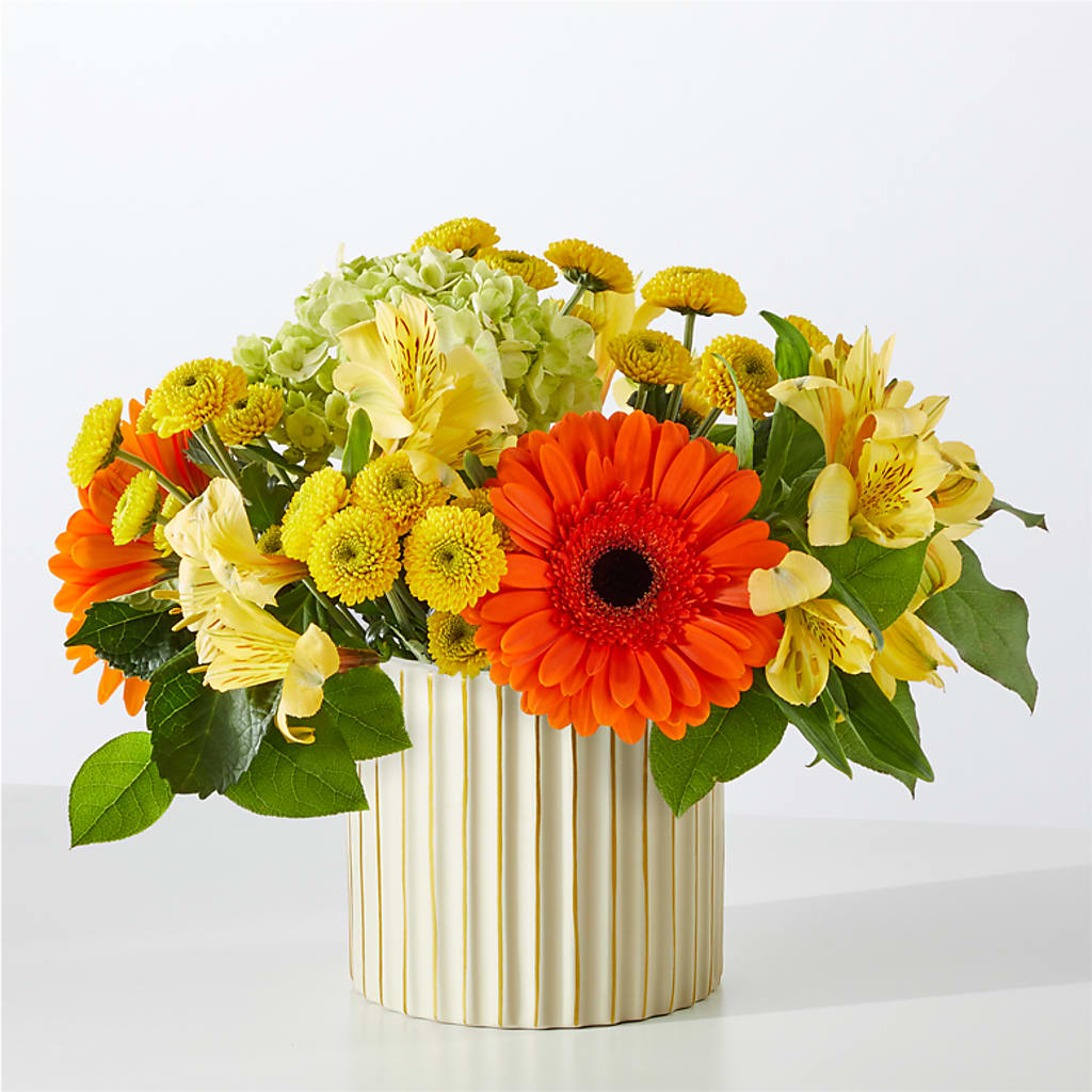 Autumn Sunshine Bouquet with Ivory Vase –  Salon Diane Aubin Fleuriste Inc., Jonquiere PQ