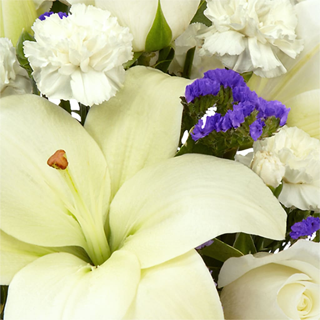 Sapphire Rush Bouquet –  Salon Diane Aubin Fleuriste Inc., Jonquiere PQ