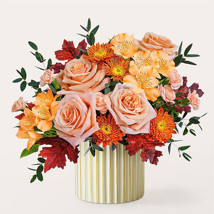 Spiced Latte Bouquet with Ivory Vase –  Salon Diane Aubin Fleuriste Inc., Jonquiere PQ