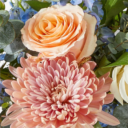 Inspired Bouquet –  Salon Diane Aubin Fleuriste Inc., Jonquiere PQ
