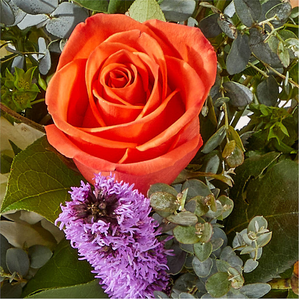 The Standout Bouquet –  Salon Diane Aubin Fleuriste Inc., Jonquiere PQ