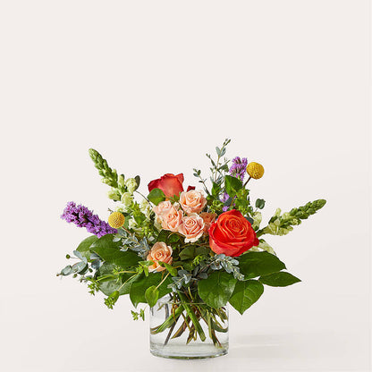 The Standout Bouquet –  Salon Diane Aubin Fleuriste Inc., Jonquiere PQ