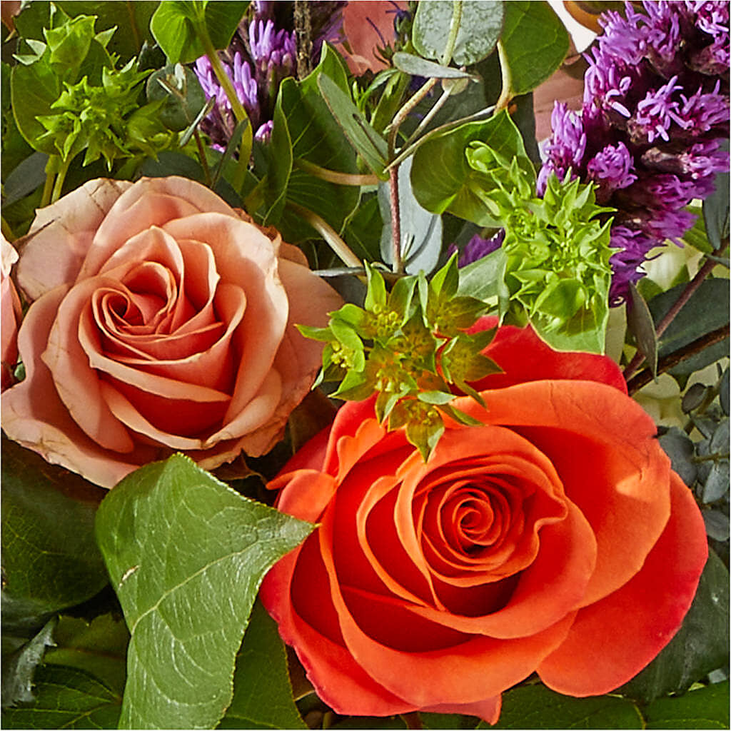 The Standout Bouquet –  Salon Diane Aubin Fleuriste Inc., Jonquiere PQ