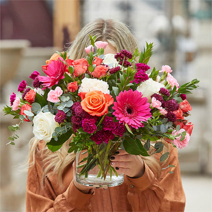 Smell the Roses Bouquet –  Salon Diane Aubin Fleuriste Inc., Jonquiere PQ