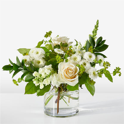 Hint of Vanilla Bouquet –  Salon Diane Aubin Fleuriste Inc., Jonquiere PQ