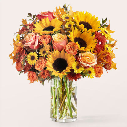 Fluttering Foliage Bouquet –  Salon Diane Aubin Fleuriste Inc., Jonquiere PQ