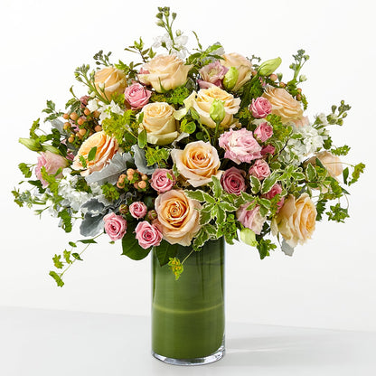 The Glamour Shot –  Salon Diane Aubin Fleuriste Inc., Jonquiere PQ
