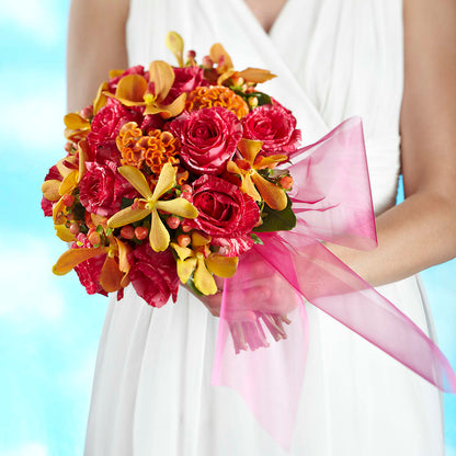 Brilliant Shades of Love Bouquet –  Salon Diane Aubin Fleuriste Inc., Jonquiere PQ