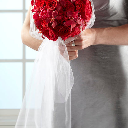 Desire Bouquet –  Salon Diane Aubin Fleuriste Inc., Jonquiere PQ