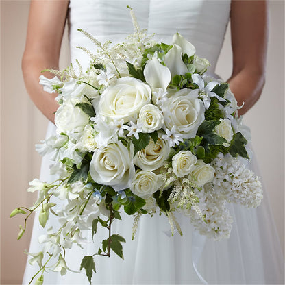 Cherish Bouquet –  Salon Diane Aubin Fleuriste Inc., Jonquiere PQ